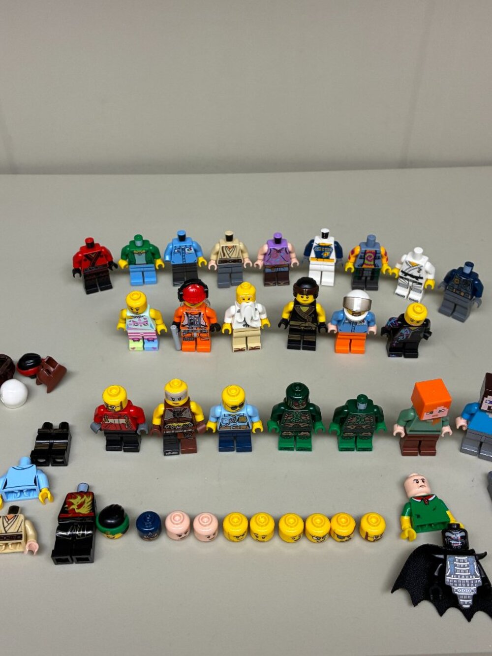 LEGO Minifigure Lot Mixed Figures Pieces Torsos Heads Minecraft Ninjago